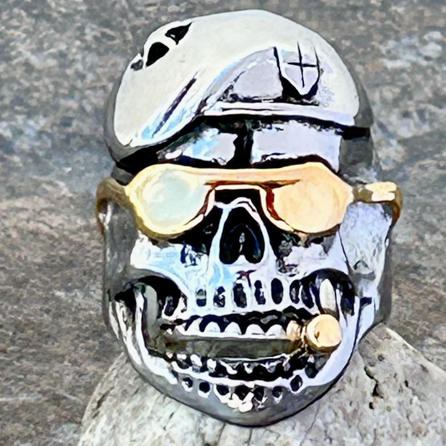 Gold Sunglasses & Beret Skull Ring - R06 - Image 3