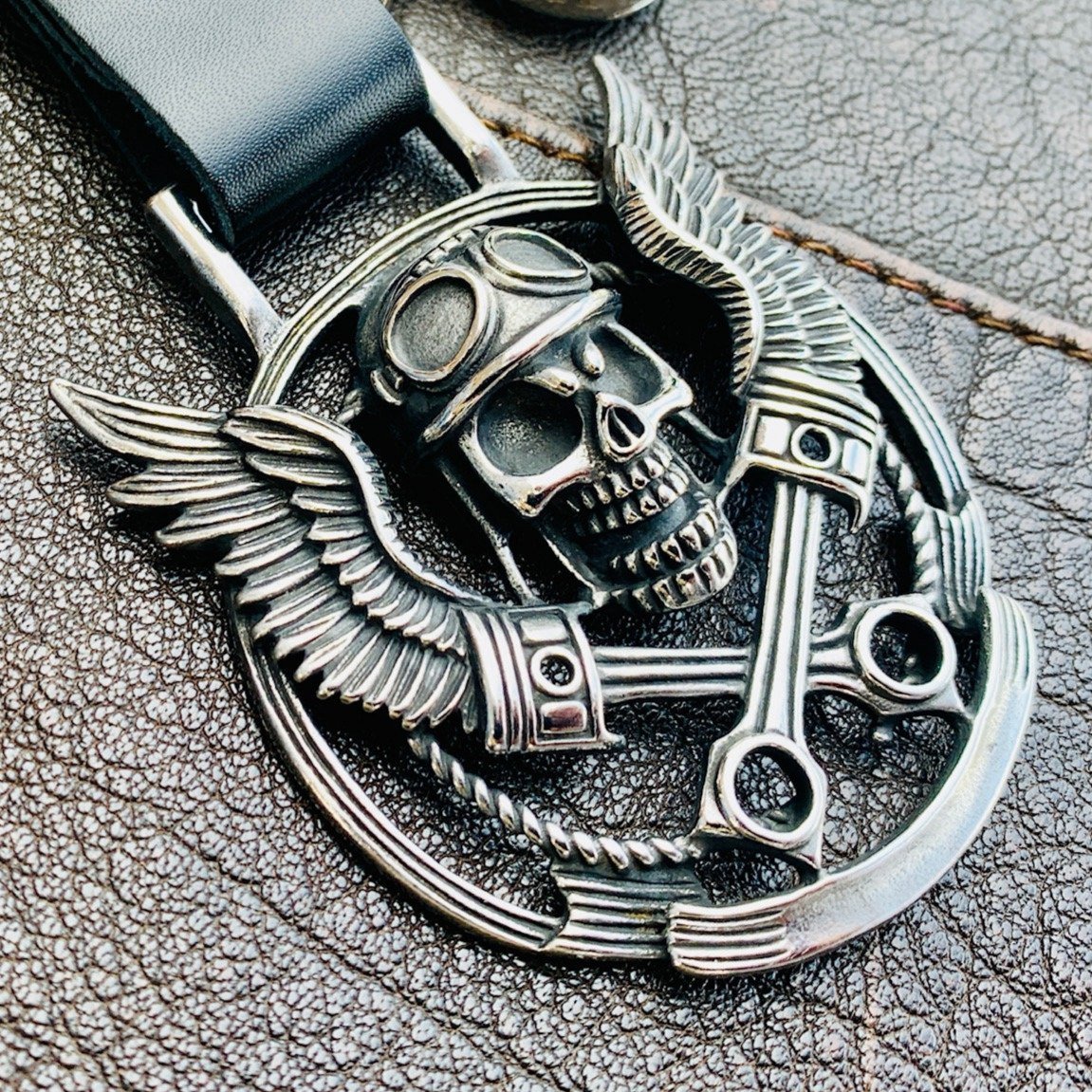 Biker Pistons and Wings Keychain - KC02 - Image 3